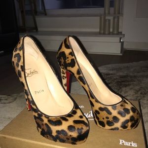Like New - Christian Louboutin